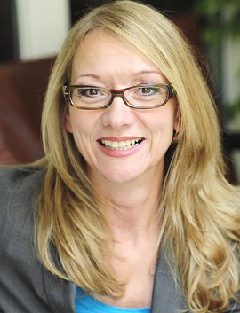  Nicola Schmidt